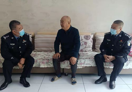 领导班子成员慰问一线民警辅警和退休老干部|公安|民警|县公安局党委