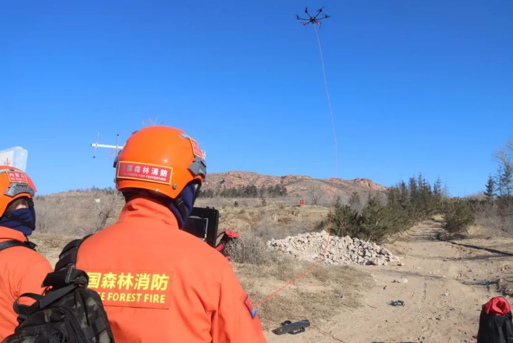 赤峰市森林消防支队瞄准战备能力生成扎实开展全要素战备拉动演练