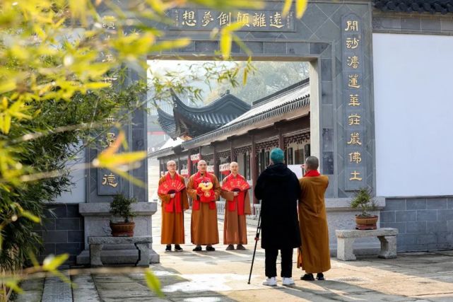 除夕丨湖州白雀法华寺给您拜年啦!