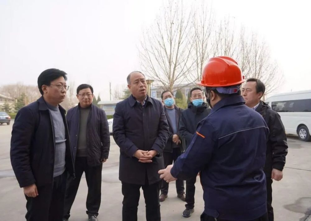 靳国全走访慰问春节期间连续生产企业并调研督导疫情防控安全生产工作