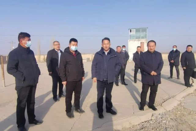 轮台县委书记刘国强等县四套班子领导走访慰问春节期间坚守岗位一线