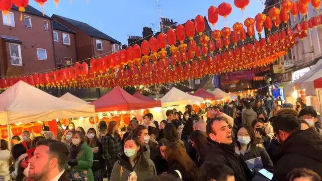 英国唐人街:欢天喜地过春节