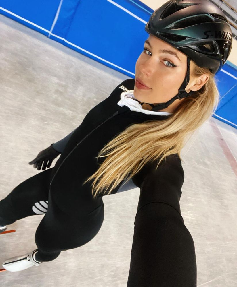 荷兰速度滑冰美女冠军美照