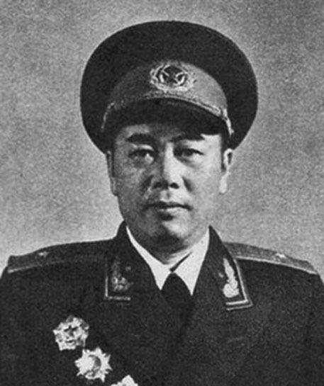第38军的首任军长是李天佑(开国上将,半年之后调任第1兵团副司令员