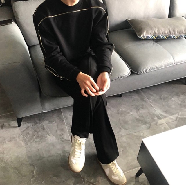 ins冷淡风男生头像(101)