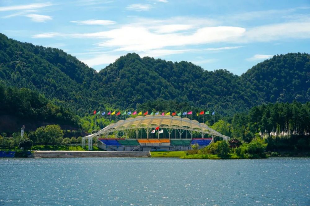 温暖过年嘉游赣德兴市精品旅游一日游路线来这些地方开启探索之旅