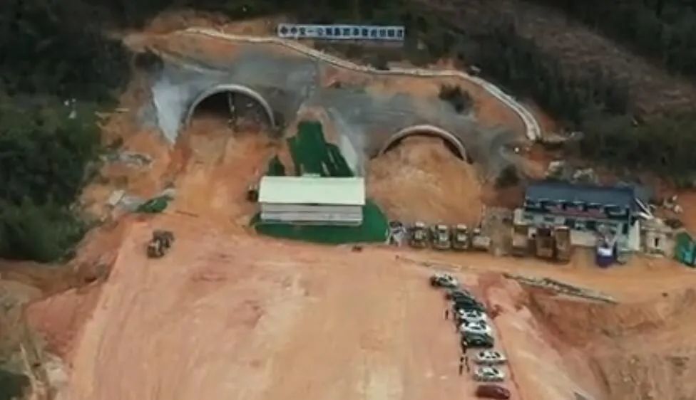 漳州长泰通往厦门漳州联十一线长泰段二期工程项目后坊隧道进口段旺亭
