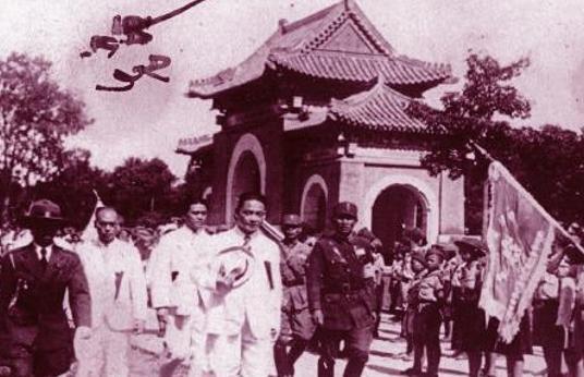 不怕一万就怕万毅满族军衔最高开国将军我军唯一5纵司令