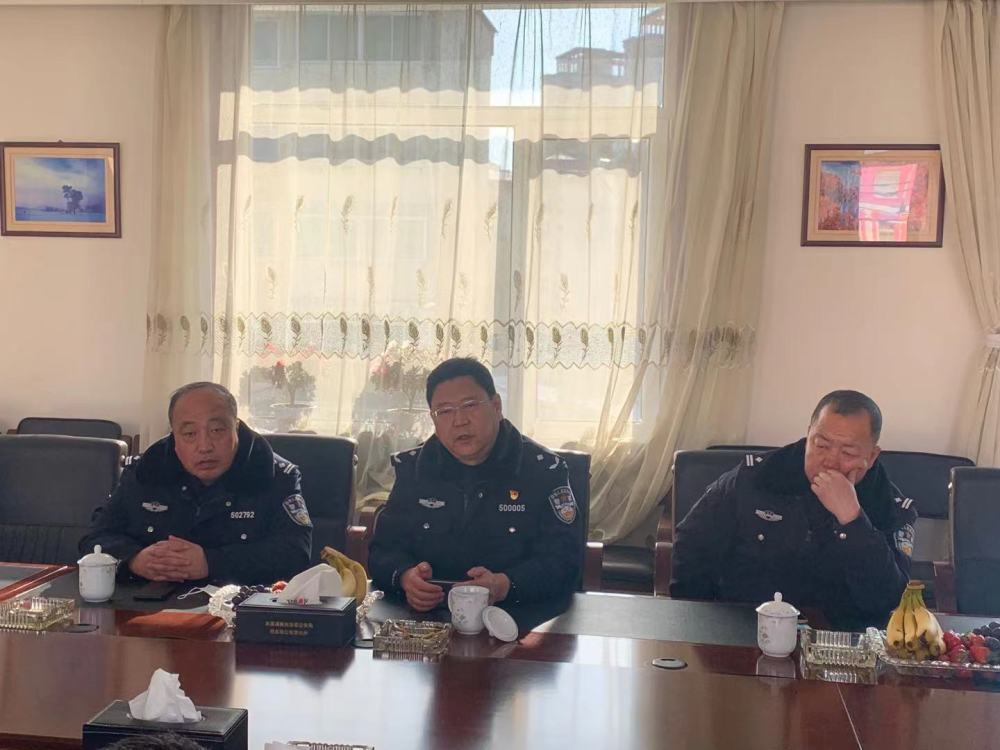 张昕副局长深入观音阁派出所调研指导安保维稳工作