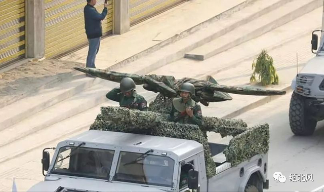 只存在由于地理位置和历史原因,佤邦与中国关系只是紧密而已,双方并没