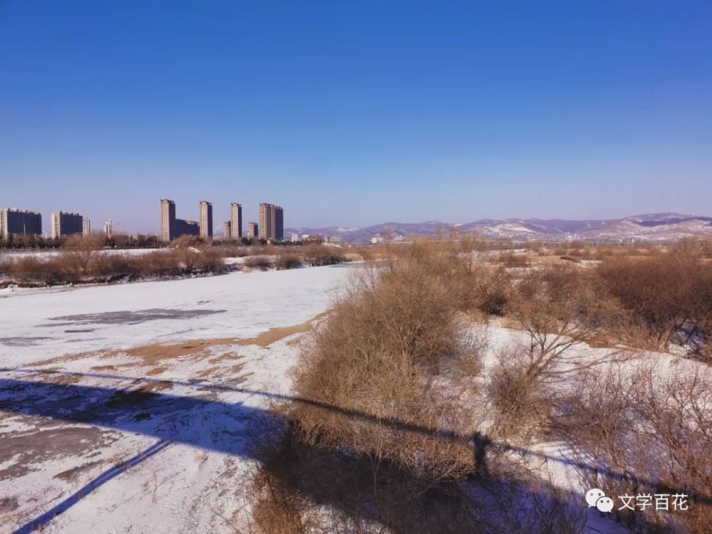 王富正月里的鸡西穆棱河公园