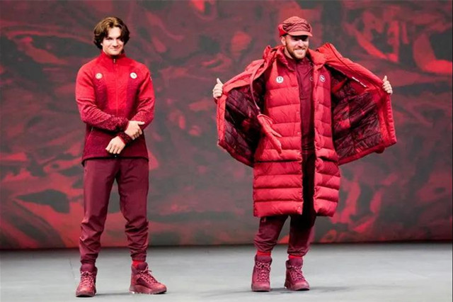 没想到2022北京冬奥会羽绒服成为了大家追逐的新时尚