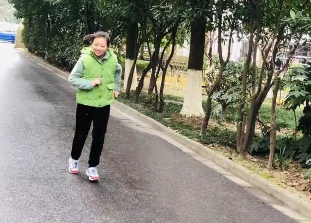 王妙嘉五4中队因为下了好几天的雨,我寒假的运动计划都没有按时完成.