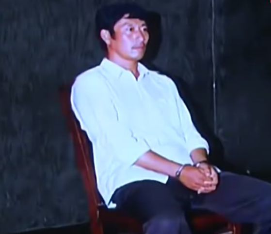 2000年,丁勇岱饰演"白宝山"走红,坐火车差点被警察误杀