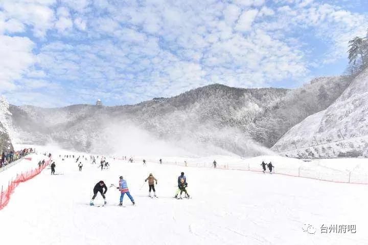 文成绿水尖滑雪场7.温州中体冰雪城(室内)湖州8.安吉江南天池