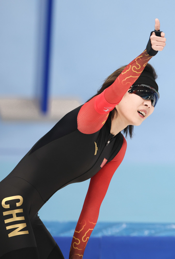 北京冬奥会速度滑冰女子1500米决赛赛况3