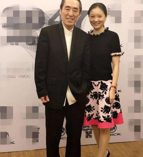 张艺谋老婆陈婷:因爱19岁辍学,因爱未婚生子,又因爱成婆婆依靠