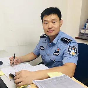 交管局怀柔交通支队 肖瑶★刑侦总队法制处 蔡重星