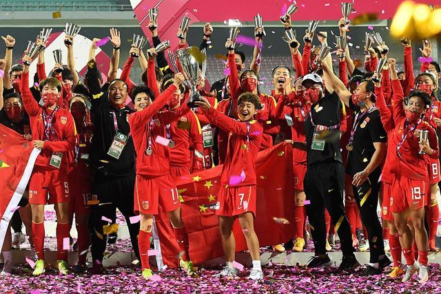 祝贺中国女足夺冠