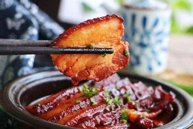 过年,教你详细的梅菜扣肉正宗做法,掌握这一步,立马起