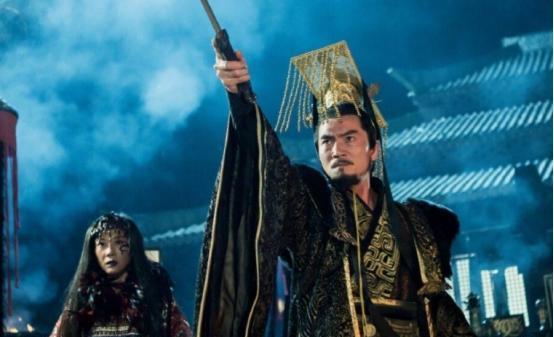 他是商朝的第27位君主,也是商朝出了名的一位暴君.