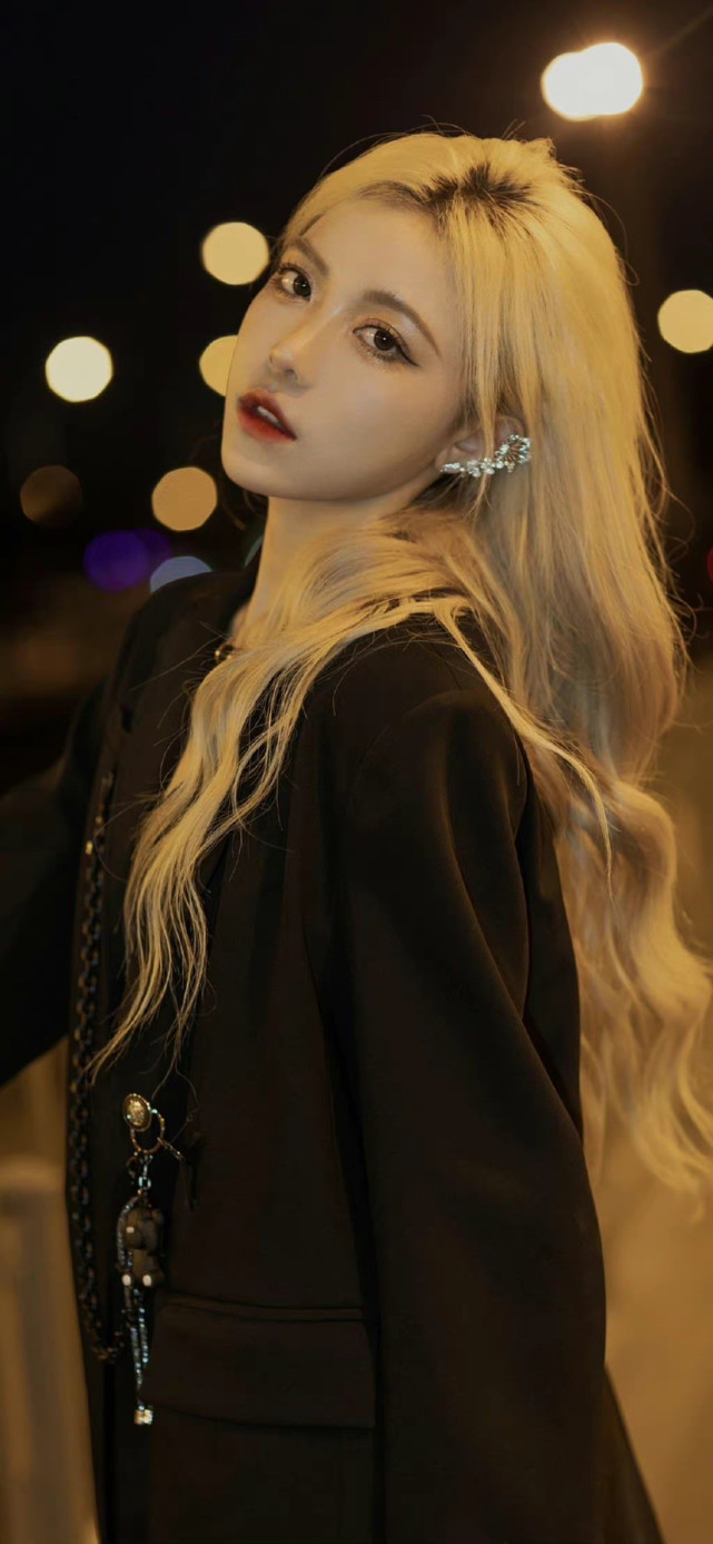 好身材颜值美女壁纸