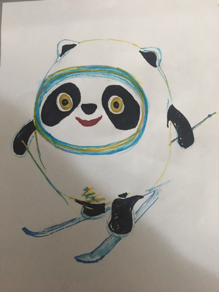和儿子一起手绘冰墩墩为奥运健儿加油