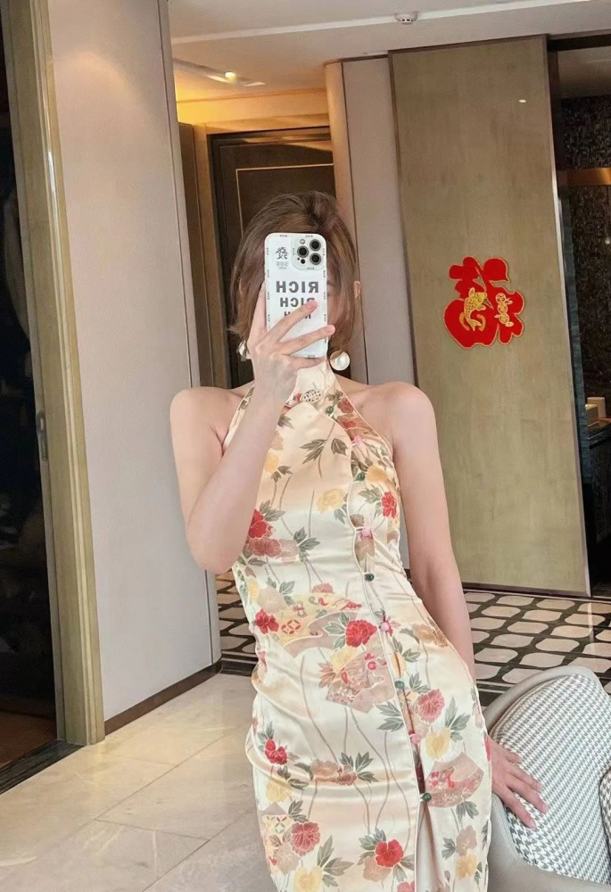 聂小雨旗袍御姐被粉丝称为抖音纯欲女神她真的太会了