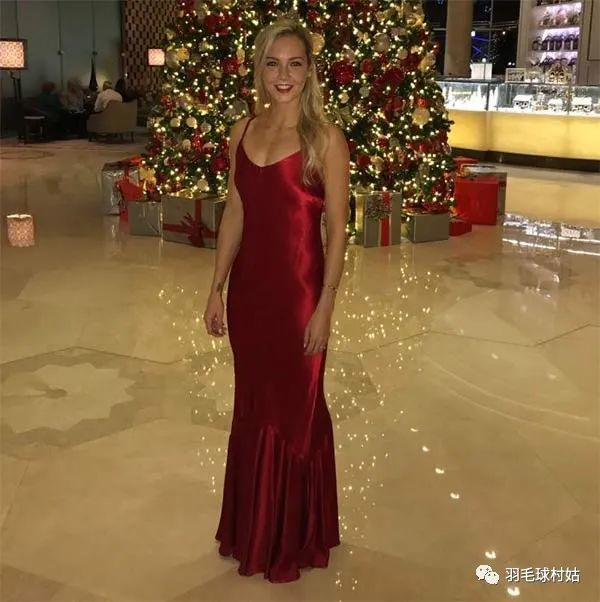其实爱德考克以前的混双搭档是苏格兰足球豪门凯尔特人队主席的女儿"
