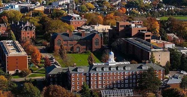 us塔夫茨大学(tufts university),是一所美国私立研究型大学,美国大学