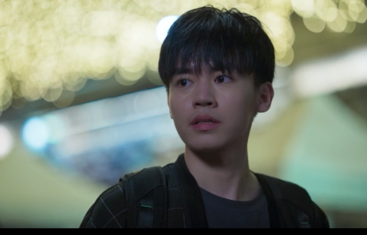 为什么说开端中的肖鹤云比卢笛更像现实中的二次元