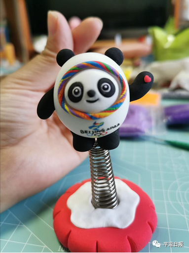 平凉人脑洞大开,各种版本冰墩墩火热上线
