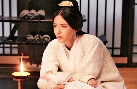 始乱终弃帝王家:将甄妃处死,曹丕为何仍不解恨,还要羞辱尸体?