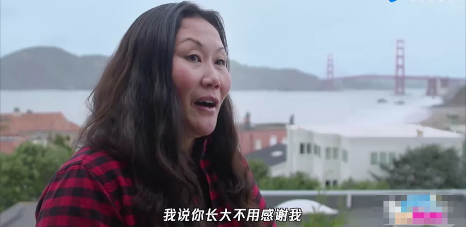 谷爱凌的妈妈谷燕身在美国心在中国支持女儿改成中国籍