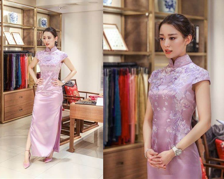 吉娜的身材真的太美了穿旗袍的样子好迷人越看越羡慕