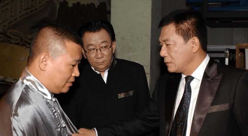 如果侯耀文还活着他有很大可能也会成为郭德纲的对立面