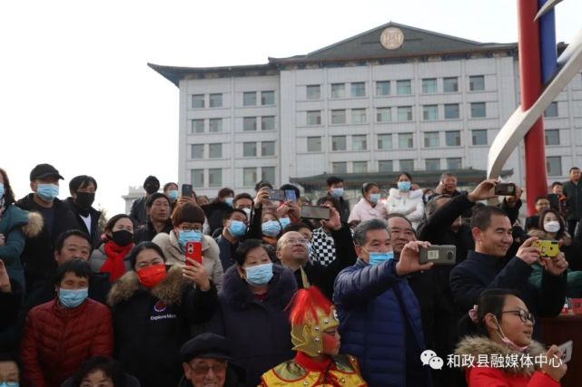 龙腾虎跃迎盛世 锣鼓喧天闹新春——和政县四伙秧歌队赴临夏市参加