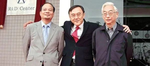 宁德时代荣誉董事长张毓捷因病去世,享年79岁.