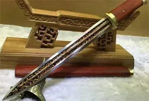 春秋战国时期的铸剑大师欧冶子名剑一览