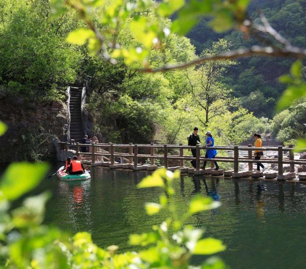 免门票济源景区向广大游客发出春天的邀请