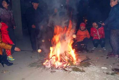 正月十六转发祝福∣烤柏灵火井陉记忆