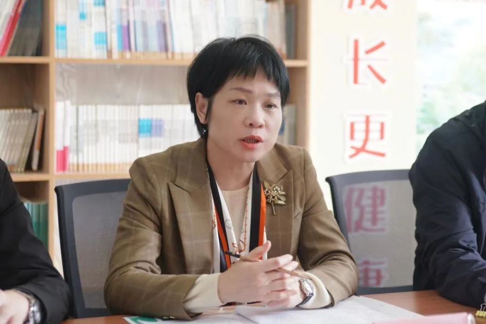 区委书记朱真区长林晓强调研龙文教育事业发展