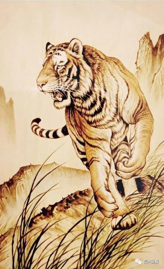 他跳出了传统烙画的的桎梏,开创了宣纸烙画的新路子.