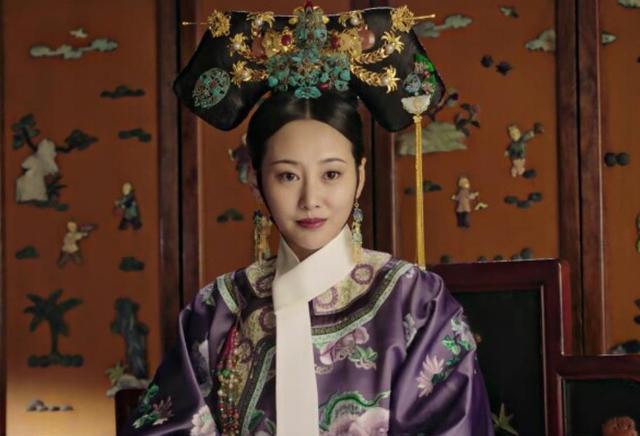 十年皇贵妃乾隆帝为何不让嘉庆帝生母令妃转正