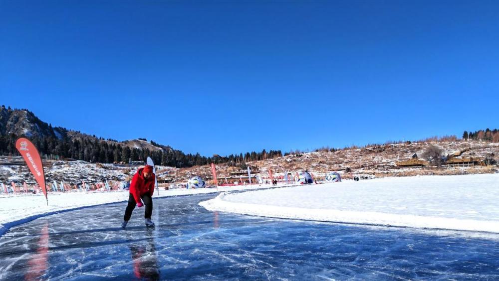 新疆昌吉18项冰雪项目畅享天山天池欢乐冰雪季