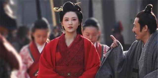 秦始皇攻占六国收刮了多少美女不多大概一个师的人数吧