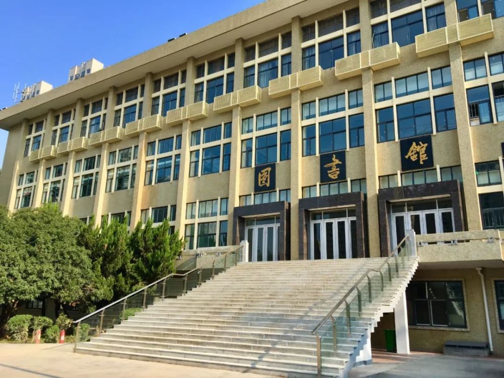 西北政法大学https://zs.swupl.edu.cn/xxgkk/lnlqfsx/index.