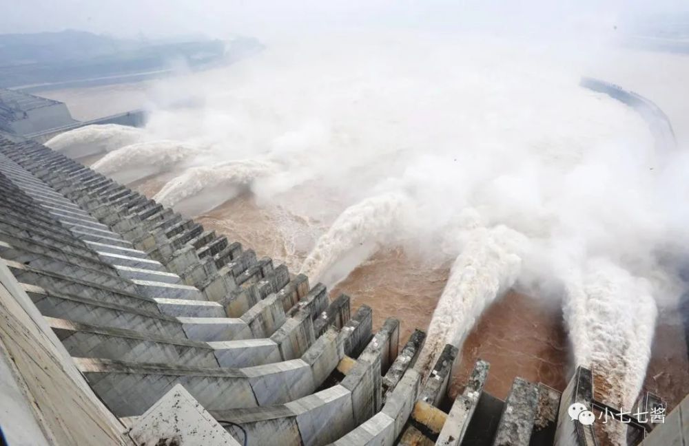 三峡大坝泄出的水不能发电超大洪水放出对下游影响有多大