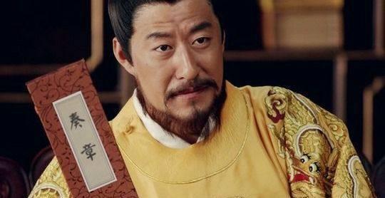 没曾想,自己这辈子也没能见到自己的陵墓了,朱元璋儿子朱棣都继位了