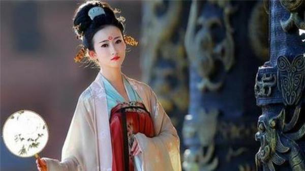 朱元璋最爱的女儿含山公主18岁丧夫独身养大孩子死后荣戴皇后凤冠